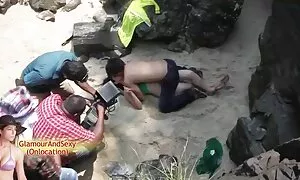 Khiêu dâm Video của se x nhat ban cô Bé diễn. Loại đồ chơi và đồ vụng về, thủ dâm trẻ, cô gái duy nhất.