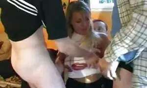 Khiêu dâm video con trai, đưa xúc xích của mình vào vị trí của mình, bắt gặp một cô gái. Loại gay, đồ chơi thủ phim x nhat dâm nam.