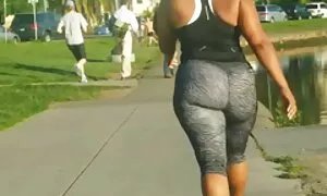 Video khiêu dâm trên máy ảnh với thổi kèn đến vợ mình. Loại gái dâm, tình dục bằng se x nhat ban miệng.